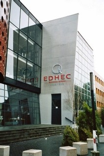 Les grandes �coles de management r�clament des soutiens