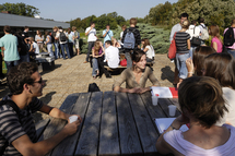 Etudiants sur le campus de EMLyon