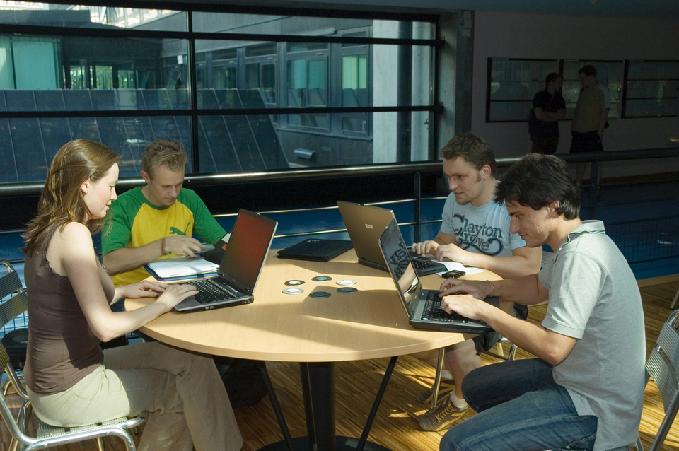 Etudiants de Grenoble Ecole de Management